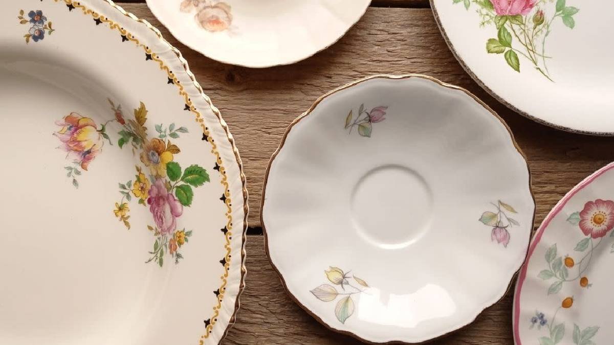 Mutfak dolabınızdaki gizli hazine: Bu 10 antika tabak binlerce dolara alıcı buluyor
