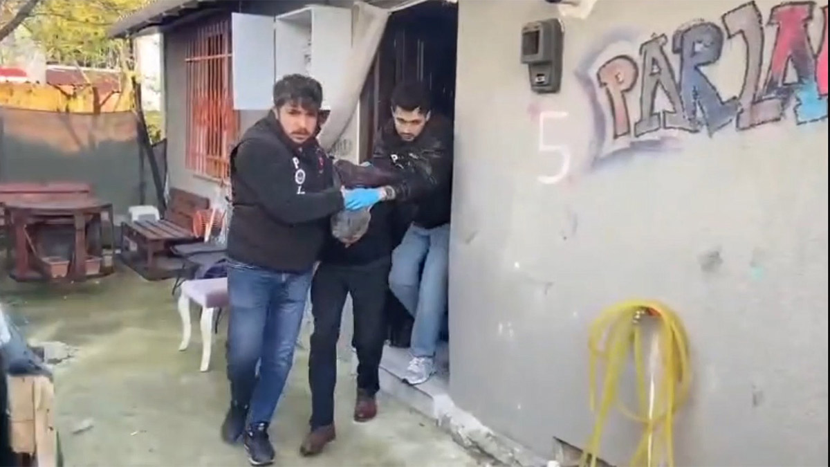 Eski eşini ve kızını öldürüp kaçmıştı: Çifte cinayette şüpheli tutuklandı