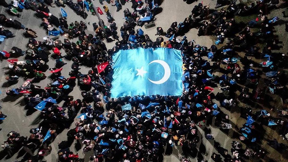 Doğu Türkistan’da  solun vicdan sınavı!