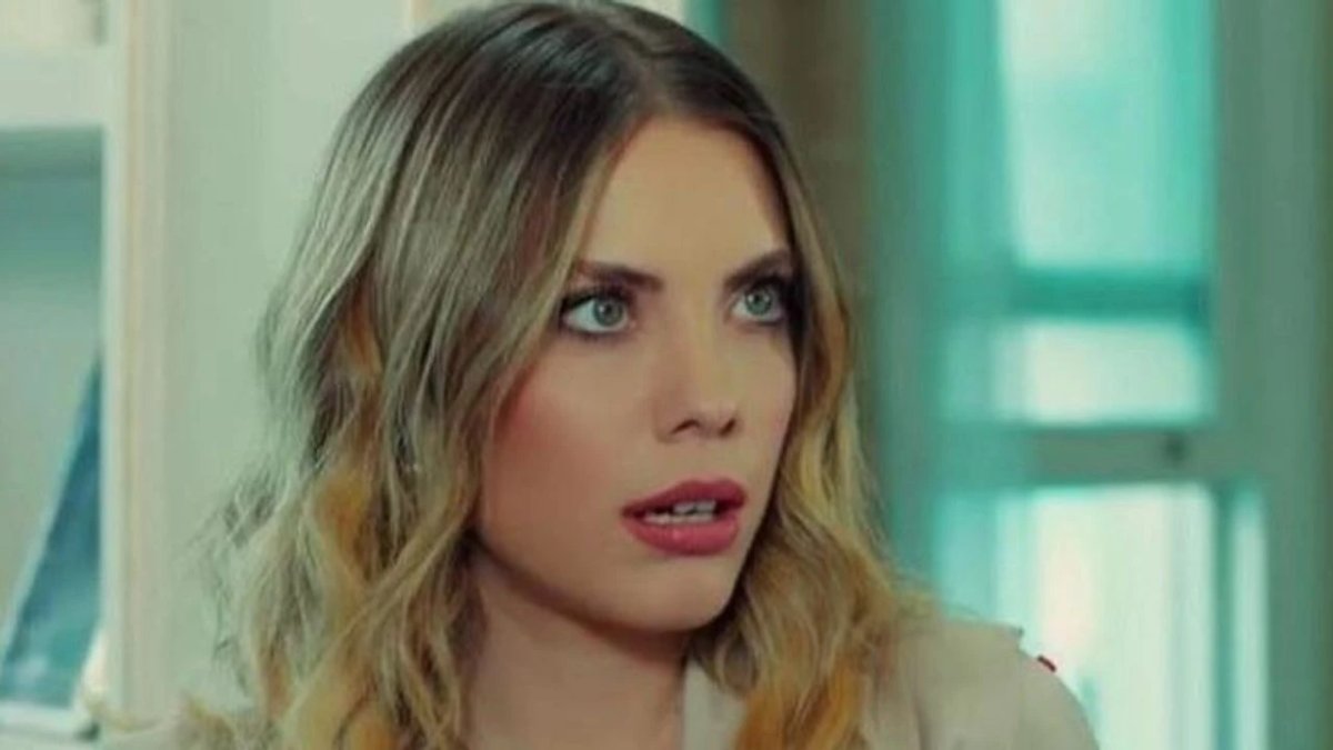 Yasak Elma yeniden başlayacak mı? Eda Ece tekrar çekilecek dizi için son kararını verdi