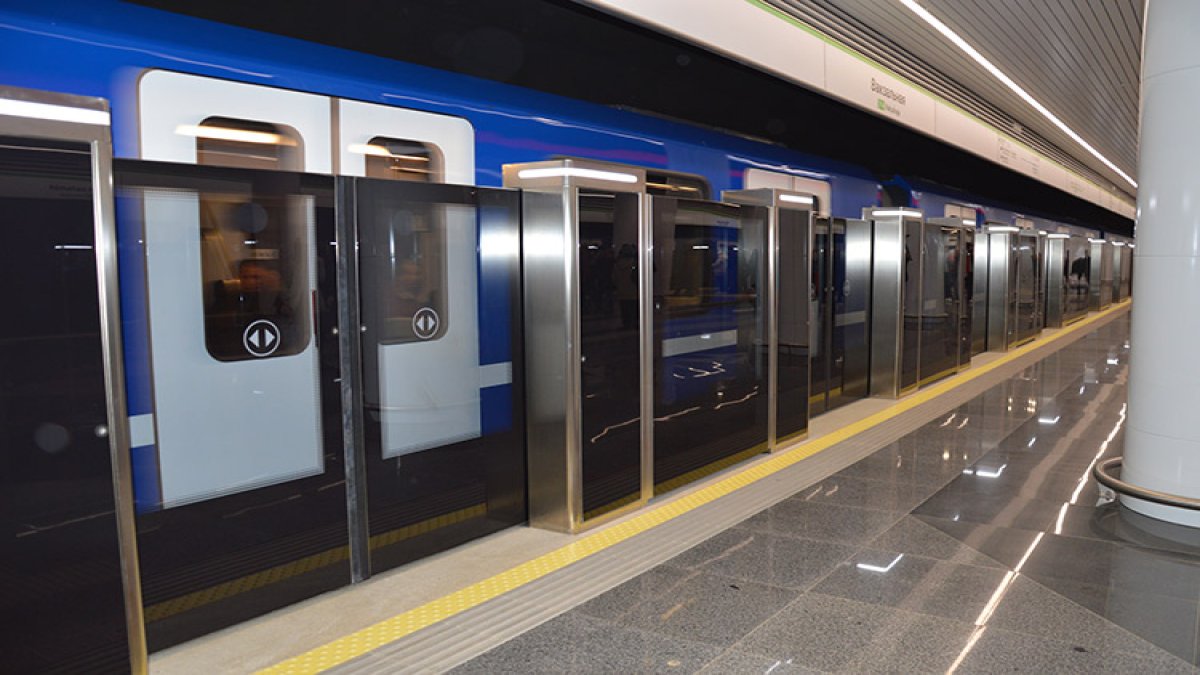 Vatandaşlar peron bariyeri istiyor: Marmaray'da son 10 günde 4 intihar!