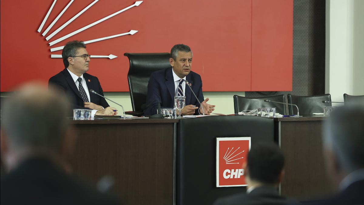 Özel, il başkanları ile bir araya geldi: Yol haritası belirlenecek