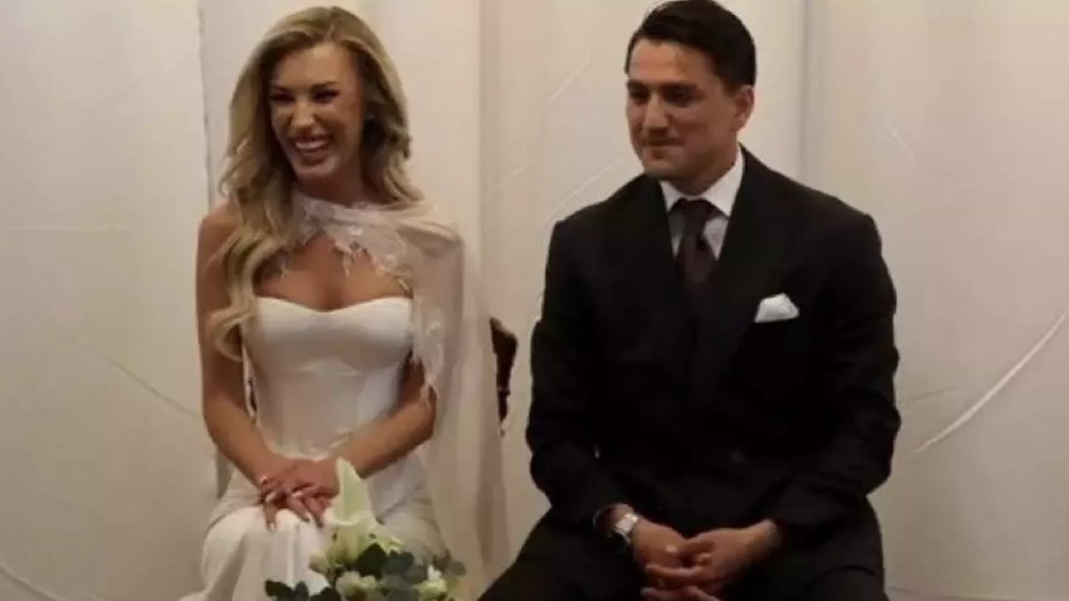 Cengiz Ünder ve Bilge Yenigül nişanlandı