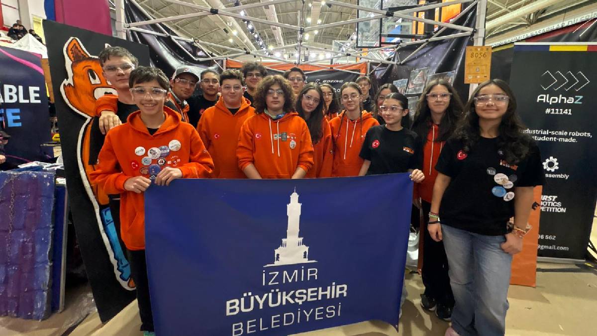 İzmirli gençlerden uluslararası arenada teknoloji zaferi