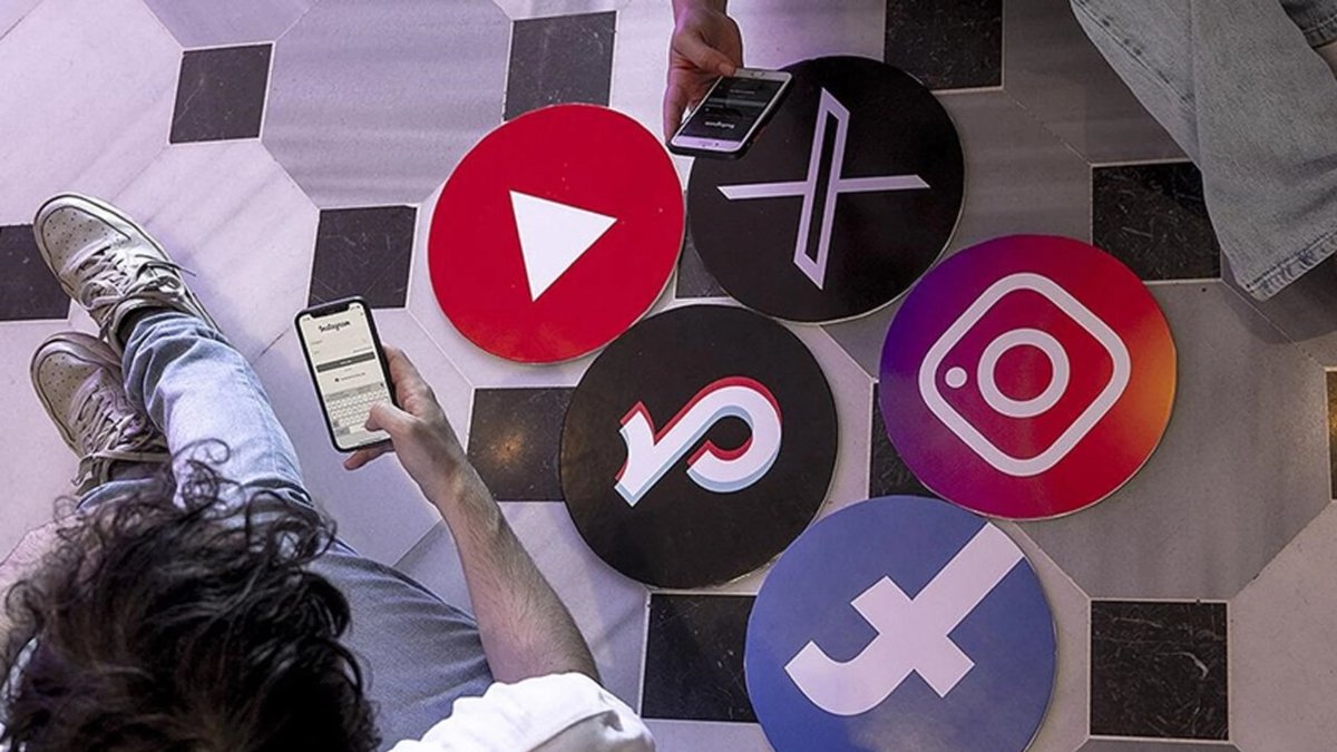 Sosyal medya fenomenlerine "yasa dışı bahis" engeli