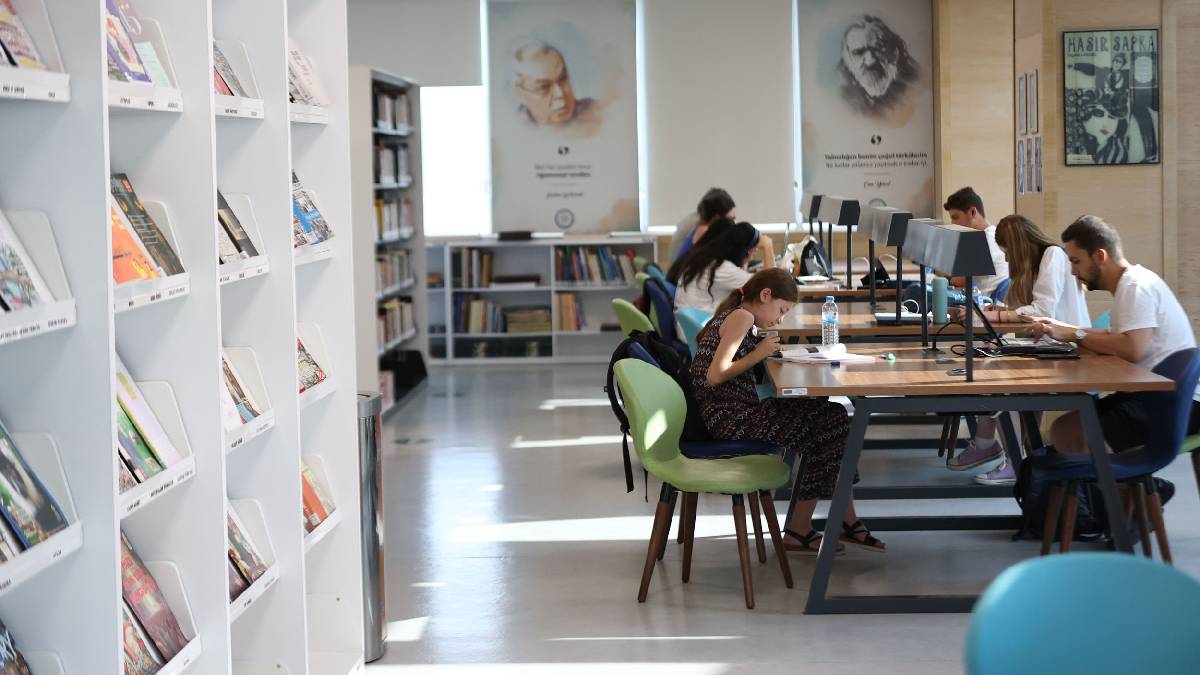 Bilginin merkezi kütüphanelere yoğun ilgi
