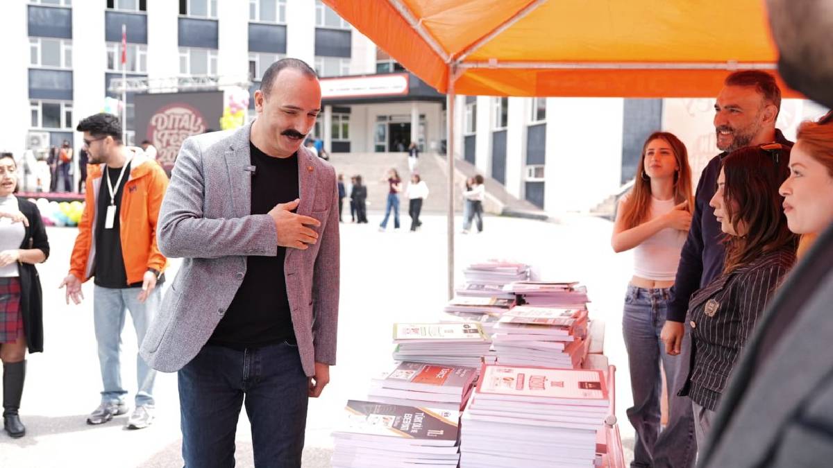 Başkan Kotan Ditalfest’te gençlerle buluştu