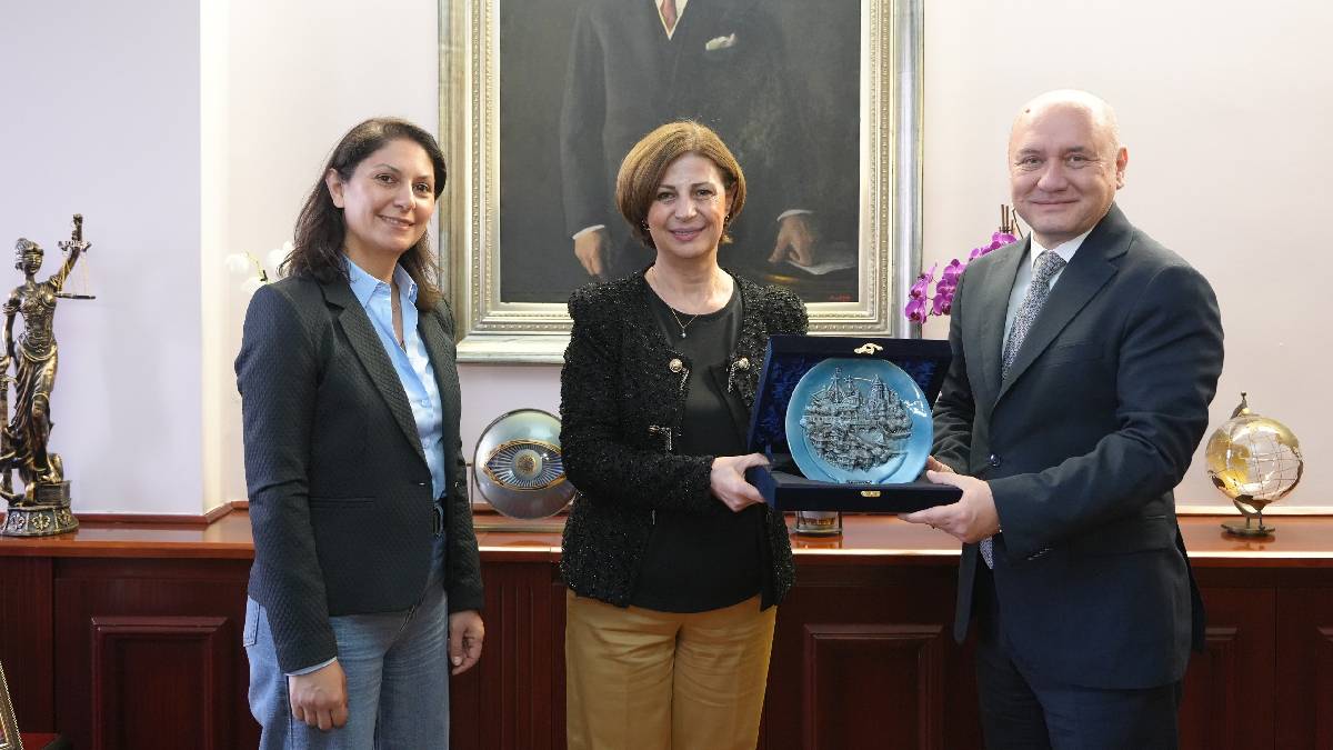 Tarık Balyalı’dan Başkan Ünlüce’ye ziyaret