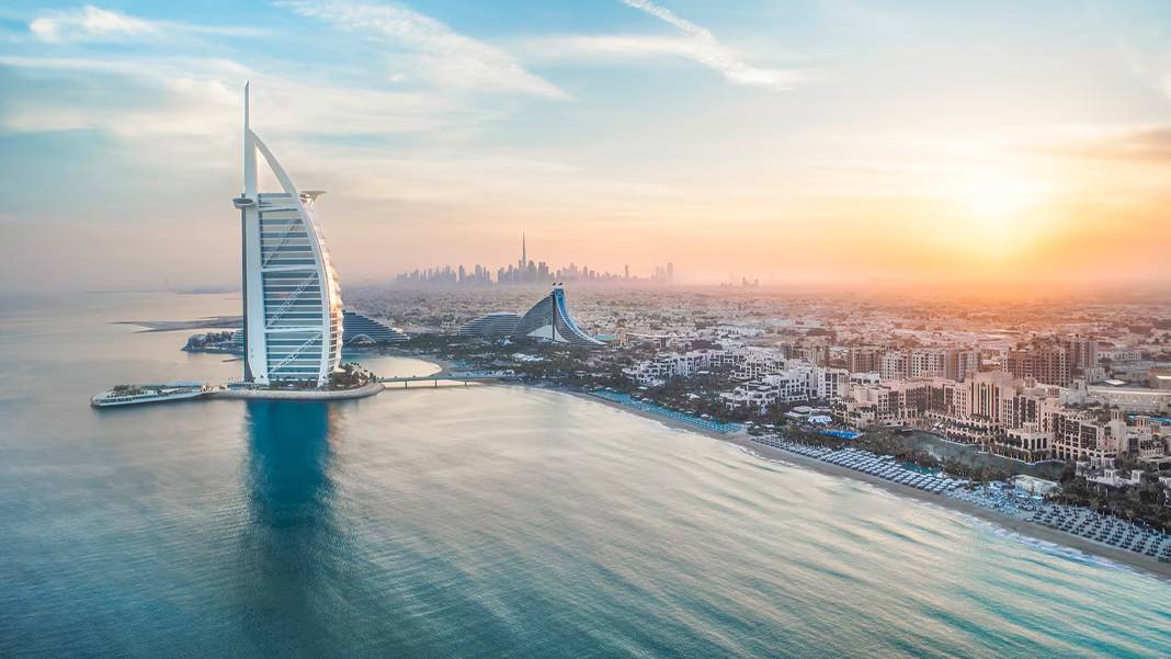 Burj Al Arab 18 ay kapanıyor