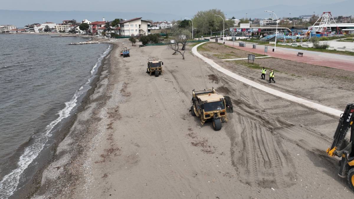 Bursa'da plajlar yaza hazır hale getiriliyor