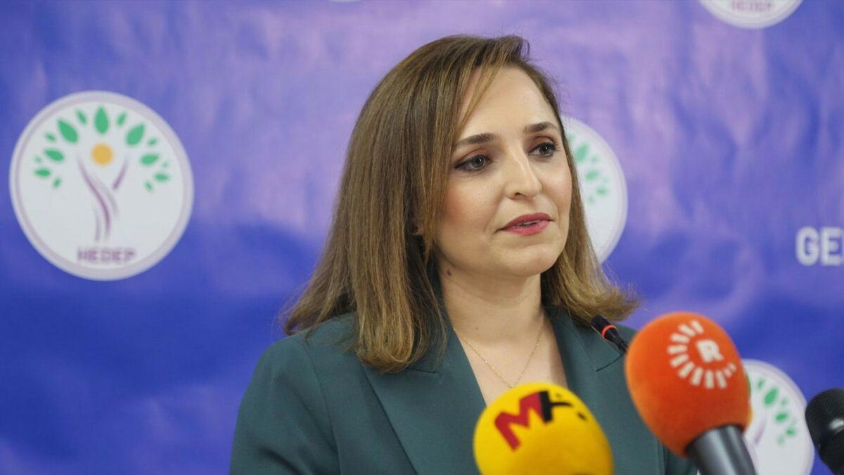 DEM Parti Sözcüsü Doğan: Barış meselesi ertelenemez bir noktaya geldi