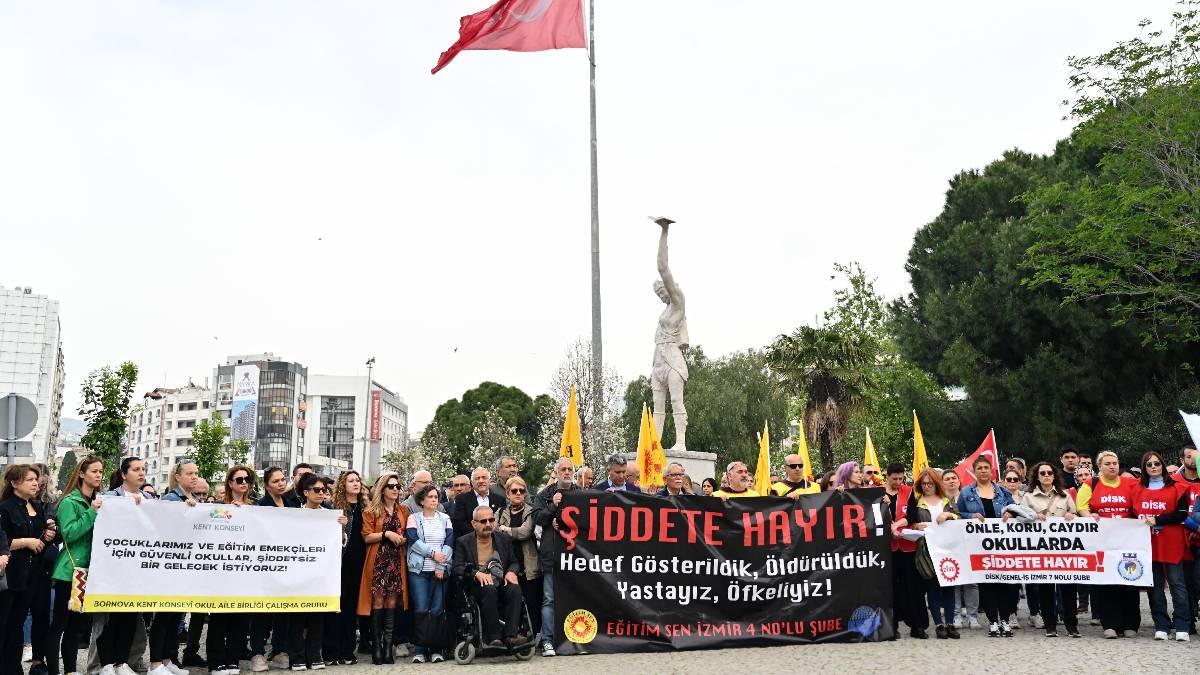 Bornova’da “Güvenli Eğitim” isyanı! Okul saldırılarına karşı tek ses: “Artık yeter!”