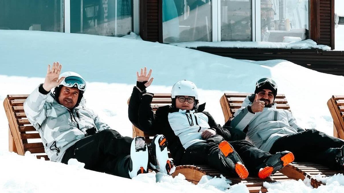 Şezlong keyfi plaja değil Palandöken’e taşındı! Zirve boş kalmıyor