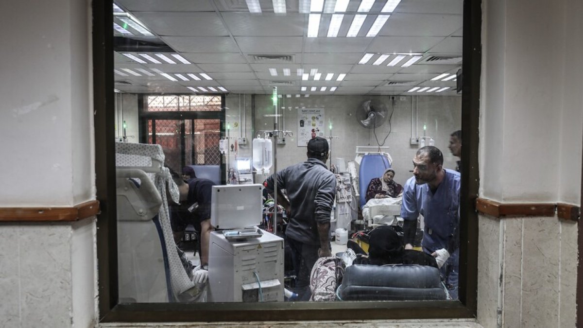 Filistin Kızılayı: Gazze’de 18 bin kişi tedavi için çıkış bekliyor