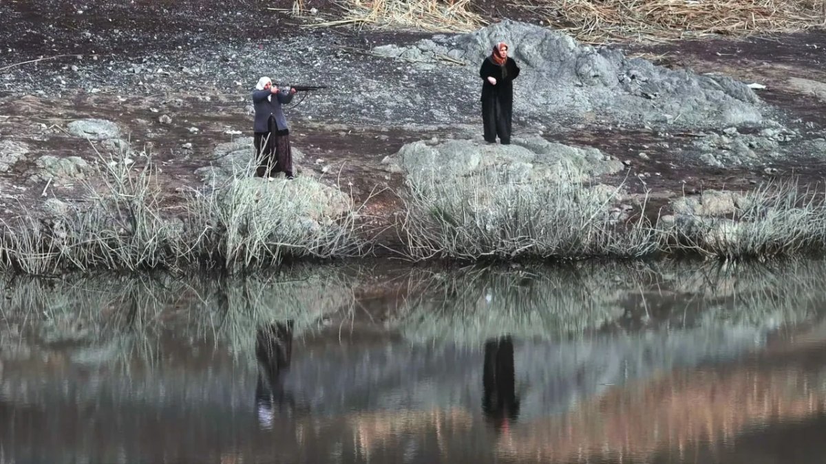 İranlı yönetmen Morteza Atabaki’nin “32 Metre” belgeseli İstanbul’da Türkiye prömiyerini yaptı