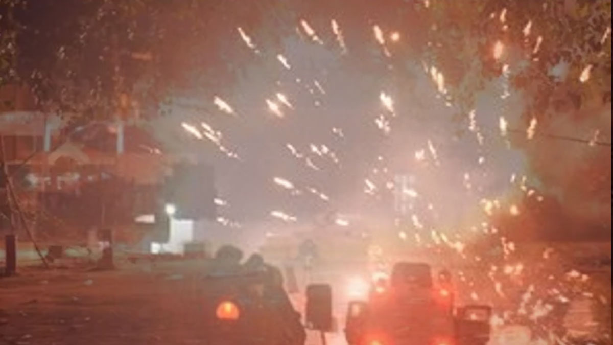 Hindistan'da havai fişek faciası: 23 kişi hayatını kaybetti