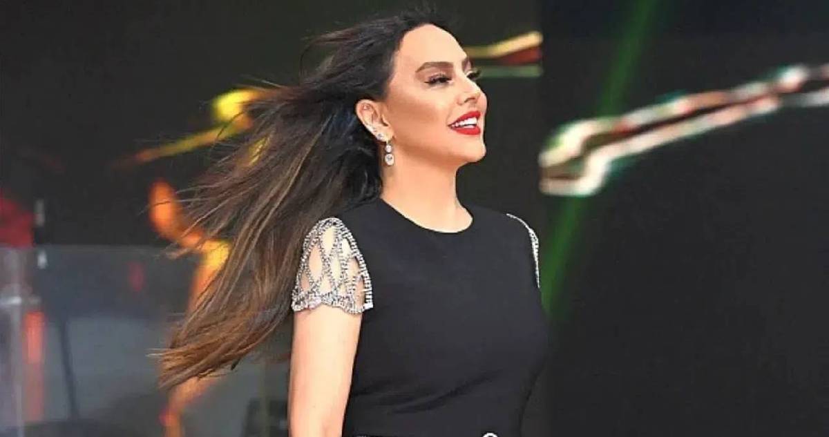 Ebru Gündeş’ten şaşırtan itiraf! ‘10 yaş gençleşmiş miyim?’ diyerek her şeyi anlattı