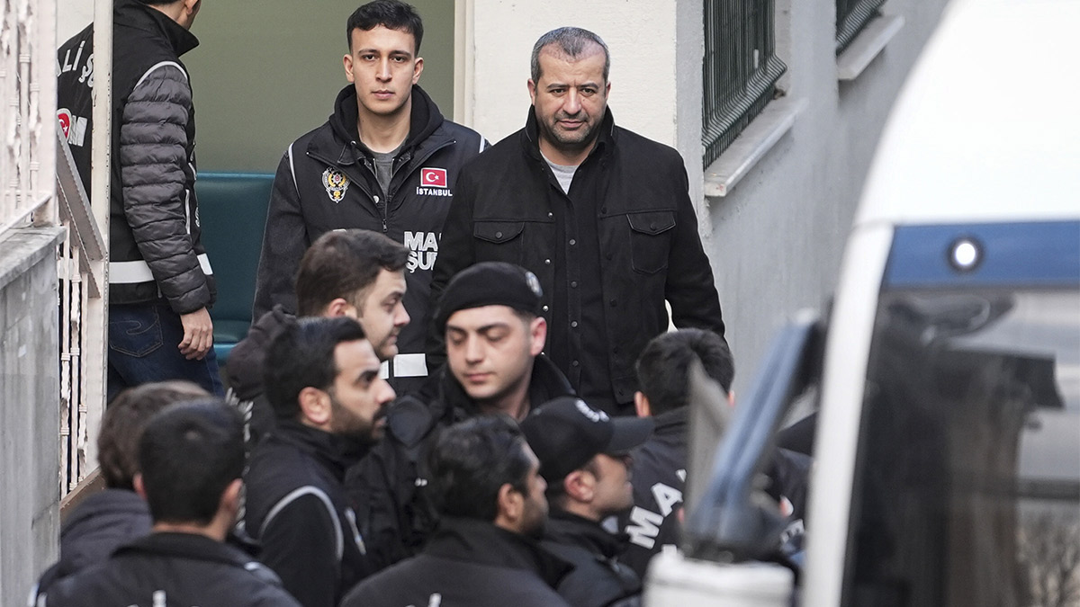 Ataşehir Belediyesi soruşturmasında 20 kişi adliyeye sevk edildi