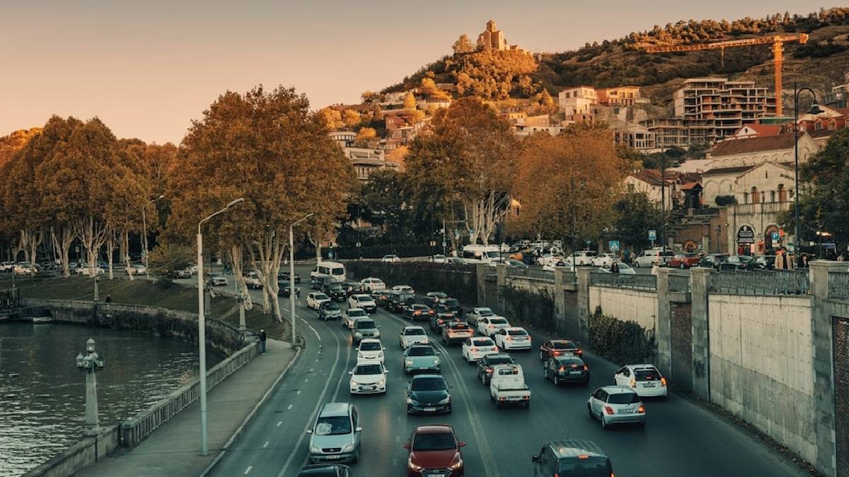 Trafik ışığı olmayan tek ülke sabrın örneği oldu: Hepsi 24 saatte söküldü