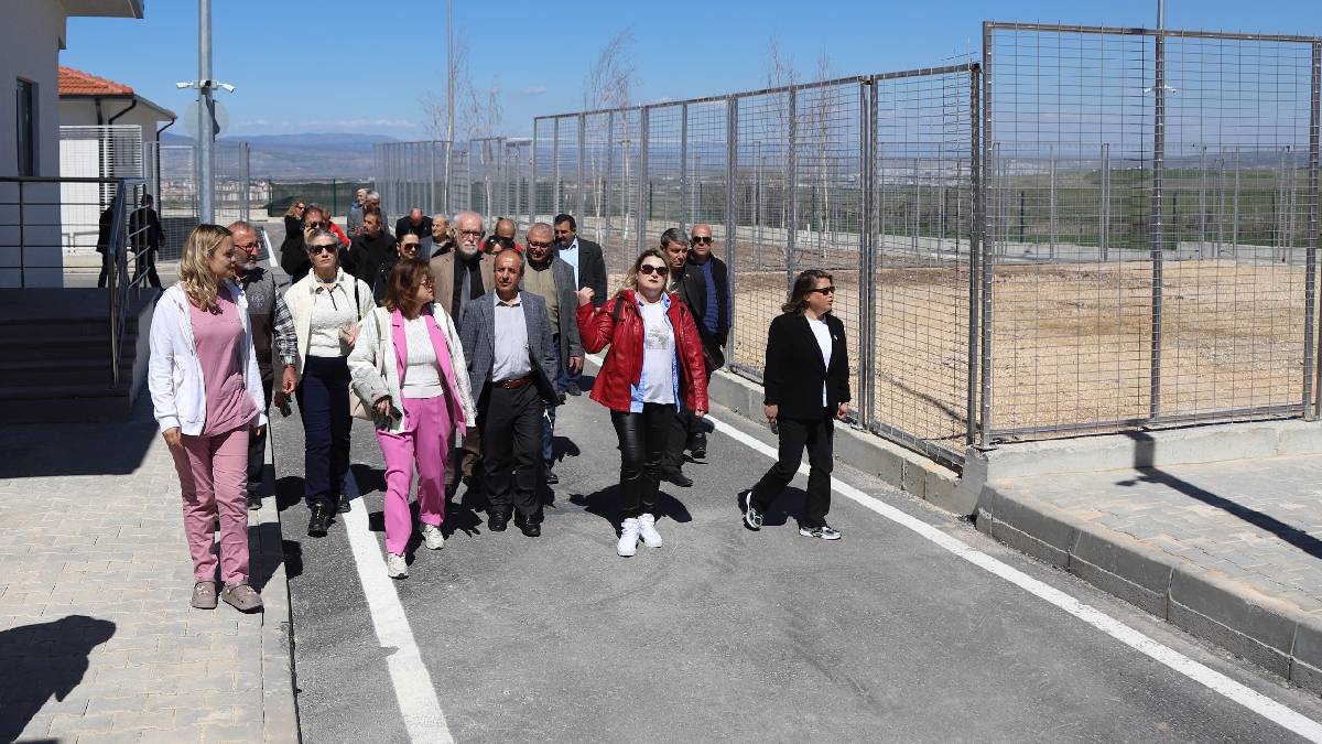 Muhtarlar, Büyükşehirin örnek projelerini yerinde inceledi