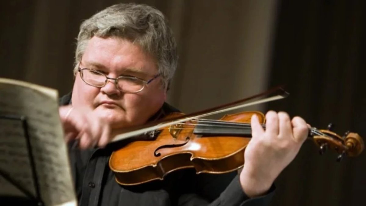 Rus sanatçı Türkiye'ye gelirken hayatını kaybetti