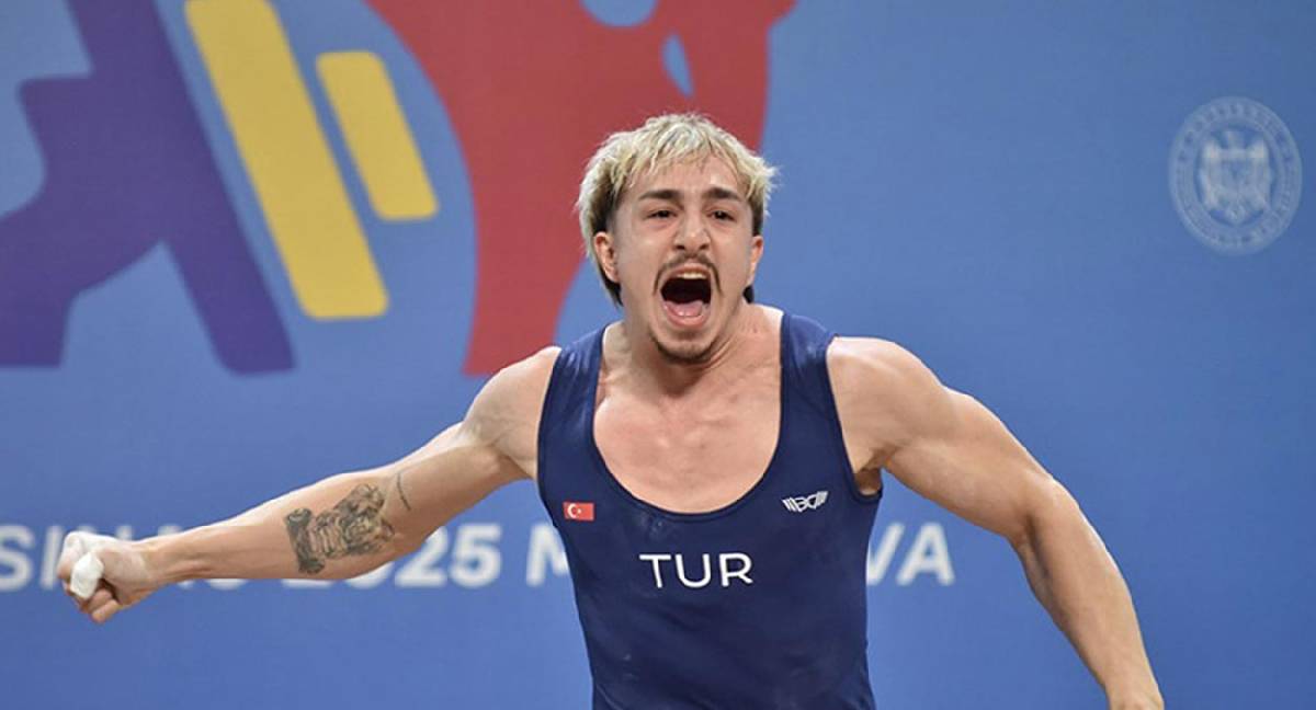 Milli halterci Yusuf Fehmi Genç, Avrupa şampiyonu oldu