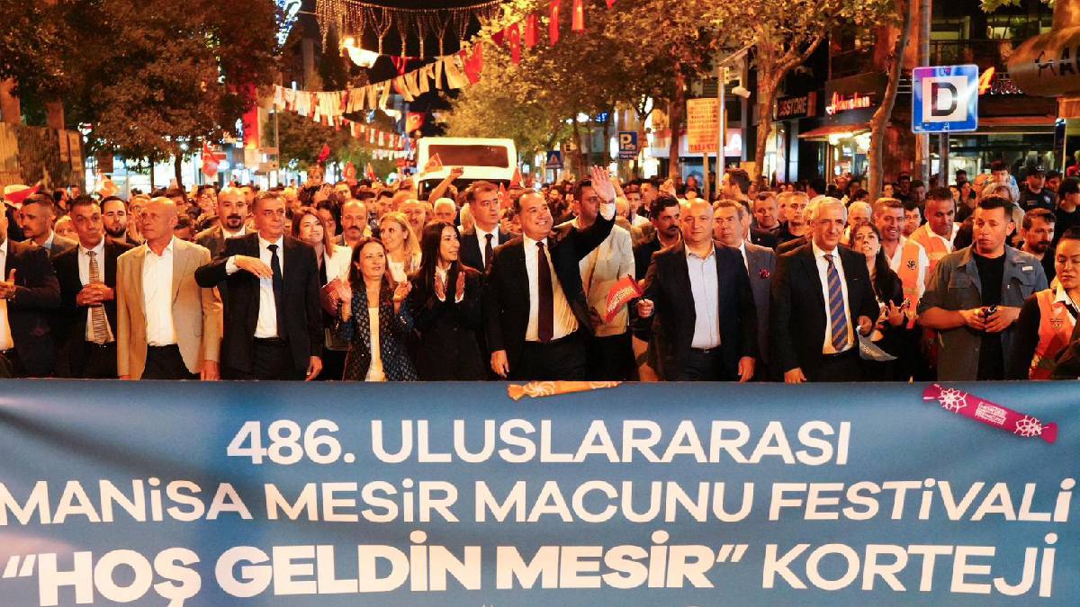 Mesir coşkusu sokaklara taştı, 486. yıl heyecanı kortejle başladı