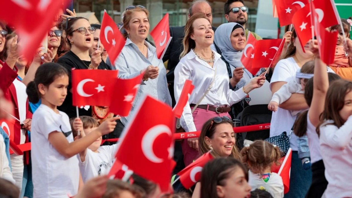 23 Nisan konserleri iptal mi oldu, kutlamalar yapılacak mı? İBB 23 Nisan etkinlikleri ve iptal olan belediyeler