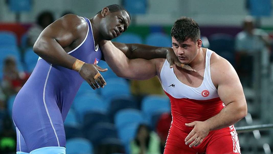 Rıza Kayaalp'in bilinmeyen 'Lopez' gerçeği: Kendi minderimizde yetiştirdiğimiz Kübalı, olimpiyat hayallerimizi çaldı