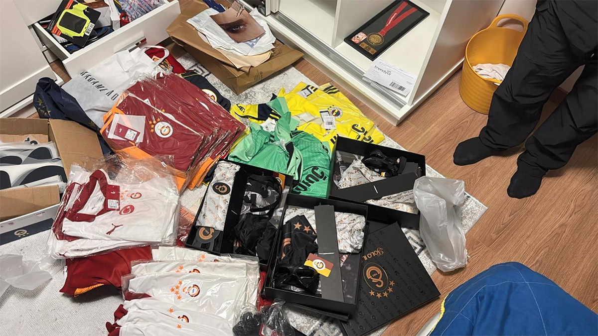 Derbi biletleri saniyeler içinde tükendi, çete ortaya çıktı: 8 ilde operasyon, 15 gözaltı