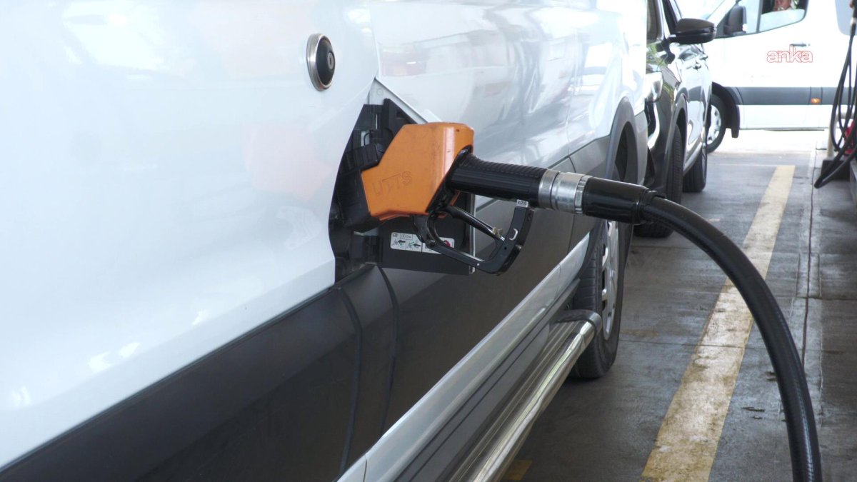 Motorinde sürpriz indirim: Haftalar sonra 70 liranın altına düştü