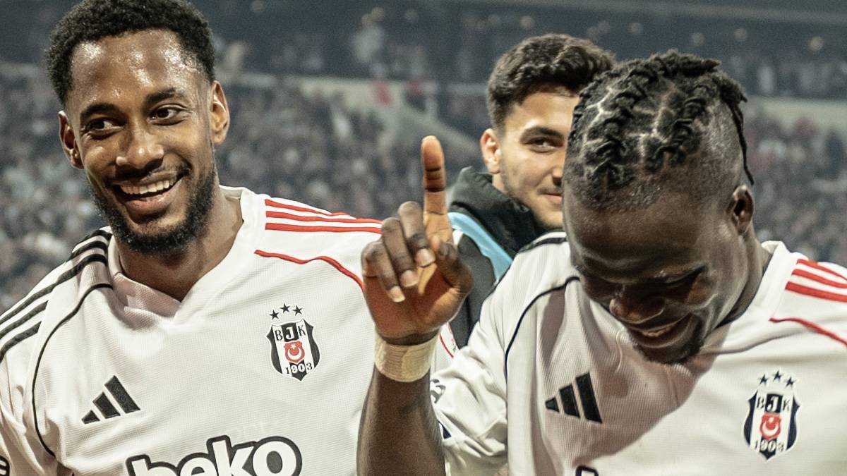 Beşiktaş, Alanyaspor'u 3 golle geçti
