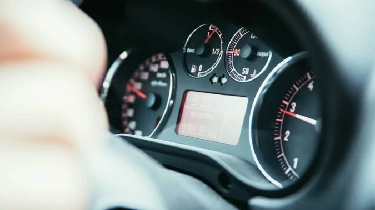 WhatCar?’dan yeni liste geldi: En yakıt cimrisi otomobillerde zirve değişti