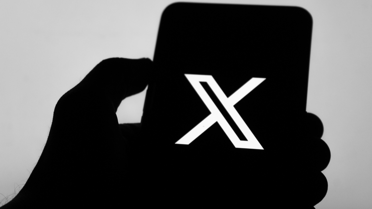 X, tıklama tuzağı hesaplara yaptığı ödemeleri azaltıyor