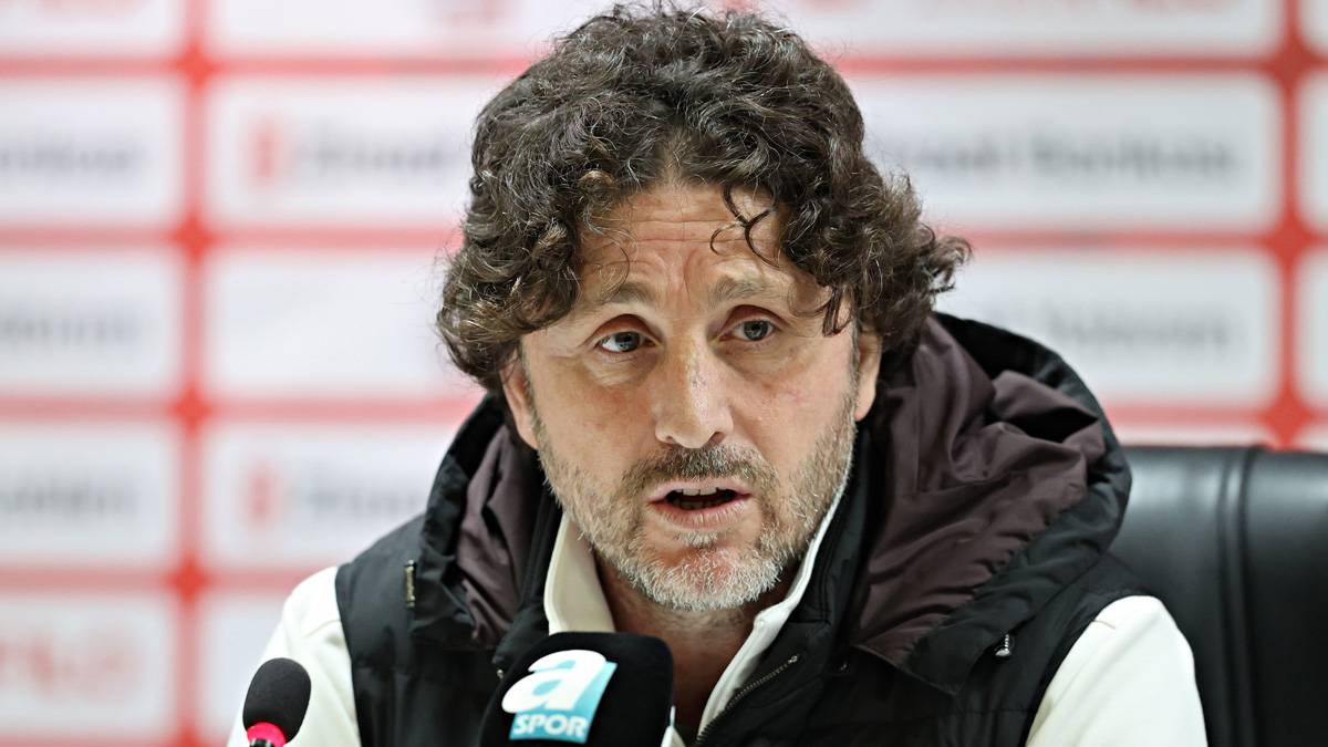 Fatih Tekke: Oyuncularımın ayaklarına sağlık
