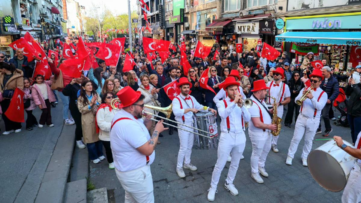 Bakırköy’de "Milli Egemenlik Yürüyüşü" yapıldı