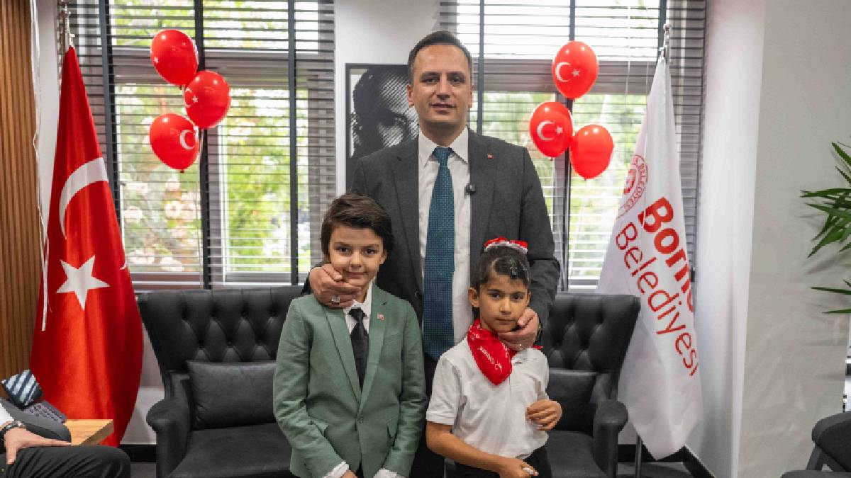 Bornova’da başkanlık koltuğu çocuklara emanet