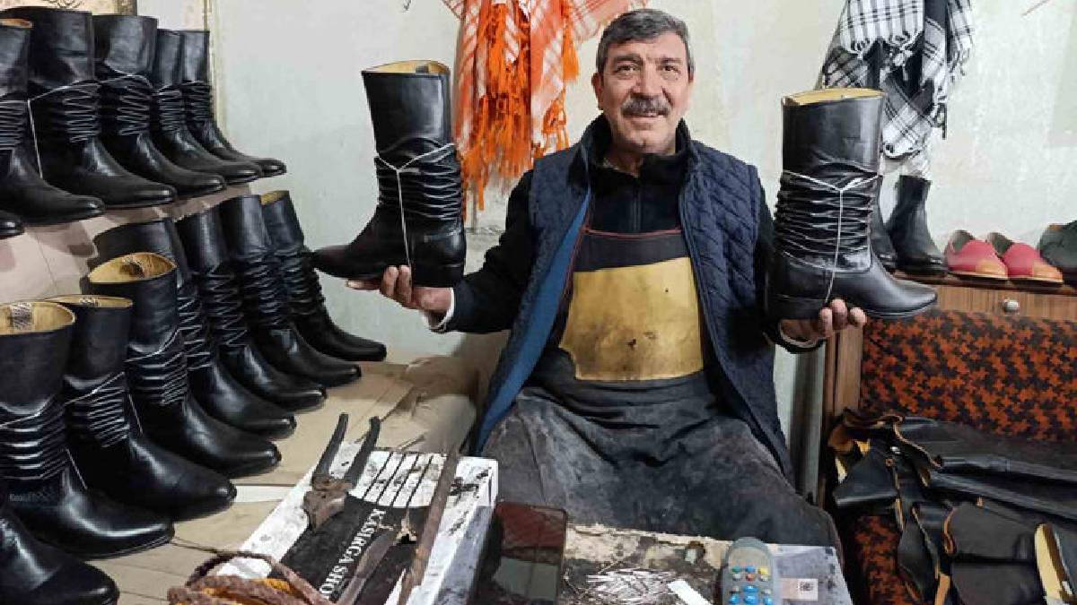 Teknolojinin değil geleneğin ürünü: 100 yıllık kalıplarla üretiyor