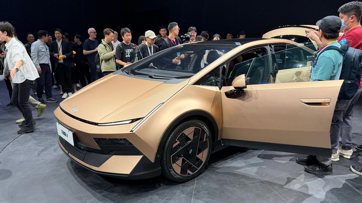 Hyundai'den ezber bozan tasarım: Yeni elektrikli Ioniq V görücüye çıktı