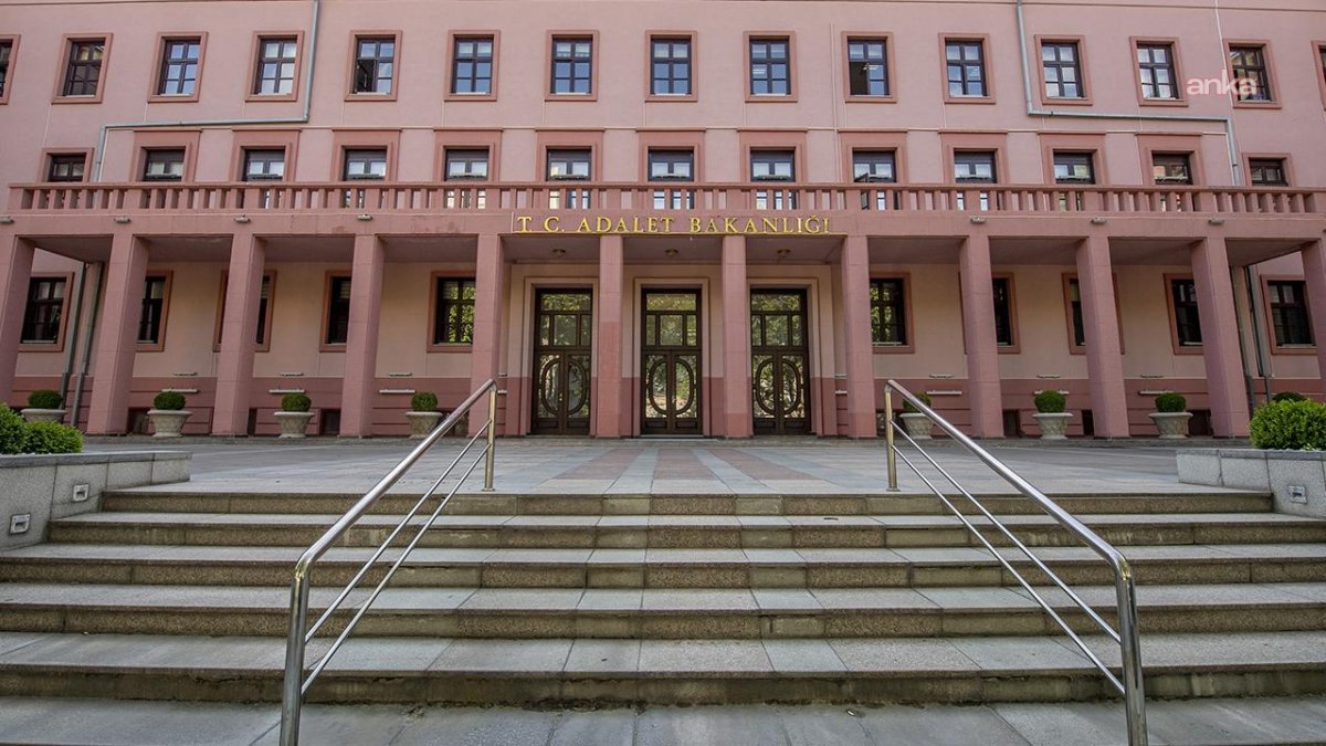 Adalet Bakanlığı’ndan faili meçhul dosyalar için yeni adım: 638 dosya incelenecek
