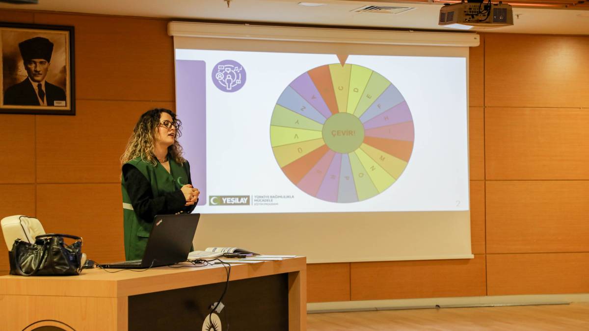 Büyükşehir’den personeline “Teknoloji Bağımlılığıyla Mücadele Eğitimi”