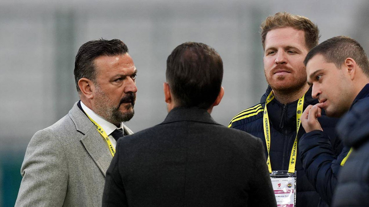 Fenerbahçe'de derbi sonrası kritik toplantı