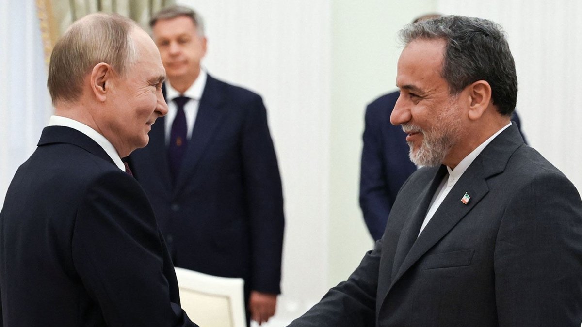 İran Dışişleri Bakanı Arakçi, Putin ile görüşmek üzere Rusya’da
