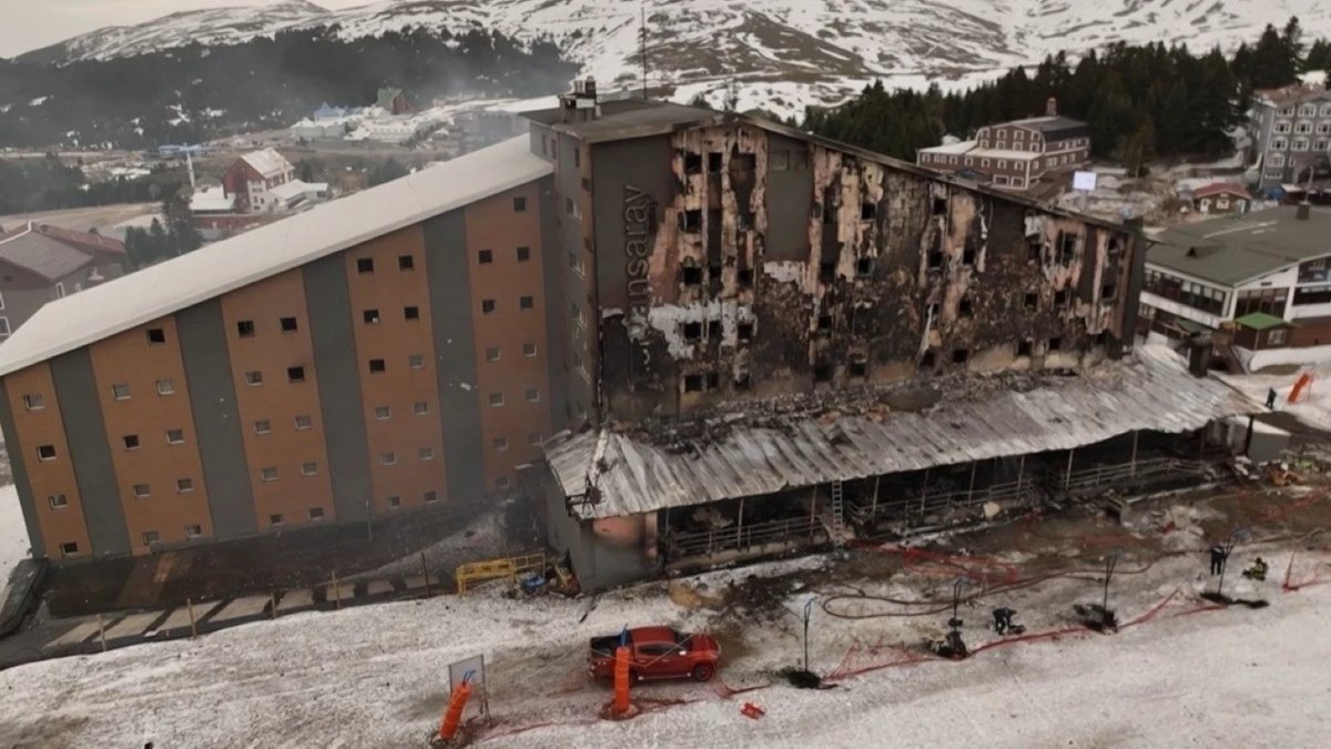 Uludağ’da Milli kayakçı ve ailesinin öldüğü facia ile ilgili çarpıcı iddia: "İtfaiye geldi ama suyu yoktu"