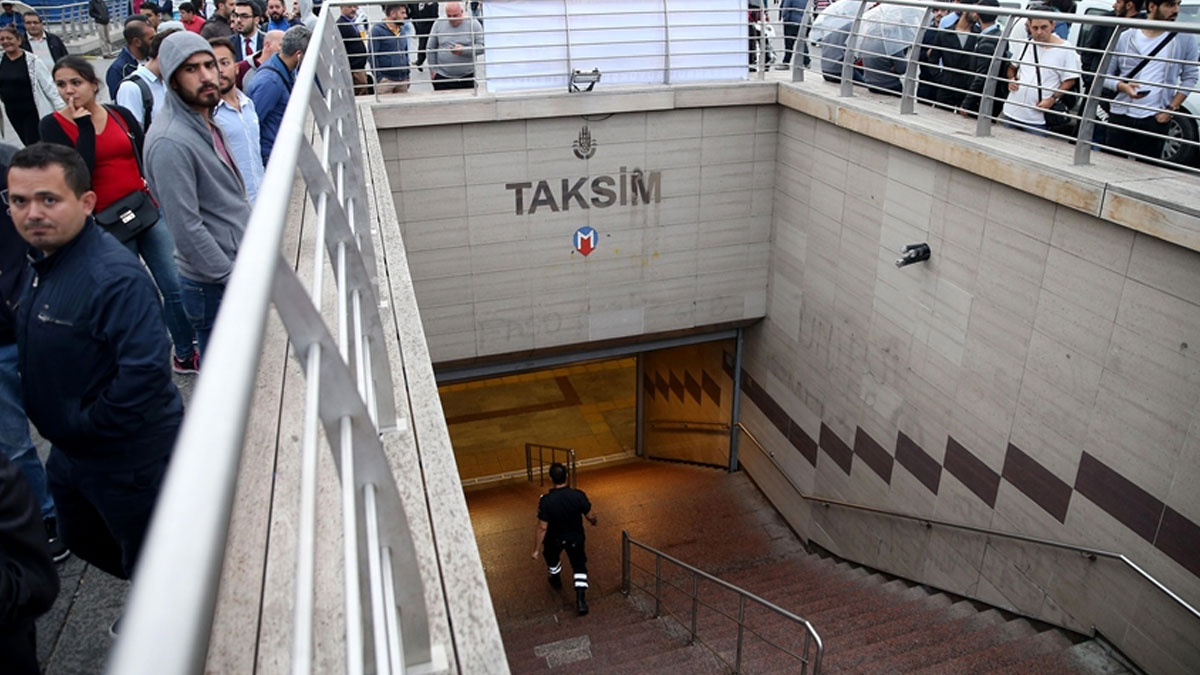 Taksim Metro İstasyonu ve Taksim-Kabataş Füniküler Hattı kapatıldı