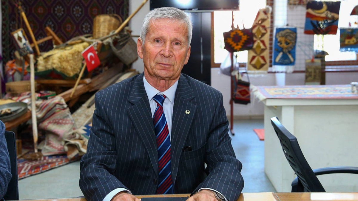 Eşme Belediyesi'nde başkanvekili belli oldu