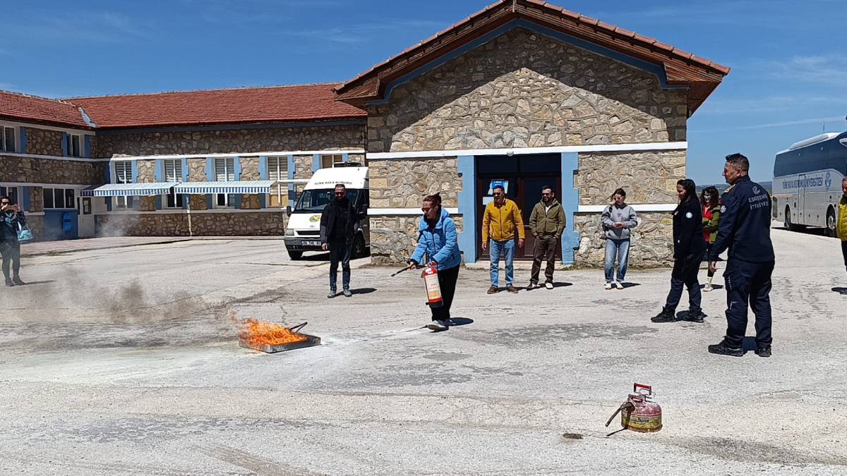 Büyükşehirden gönüllülere kapsamlı eğitim