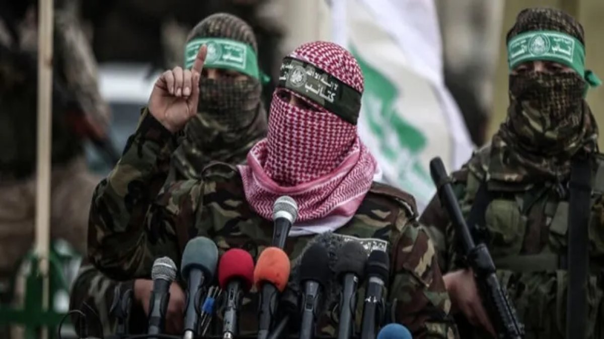 Kassam Tugayları Komutanı Al-Shanbari ile oğlu İsrail saldırısında öldü