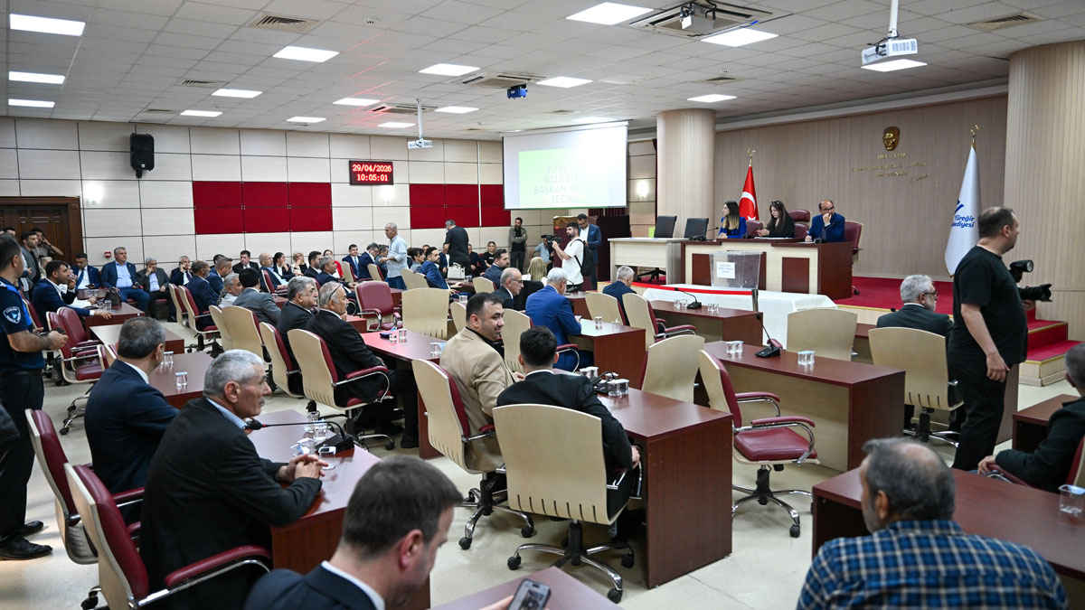 Yüreğir Belediye Başkanvekili CHP'li Boyraz oldu