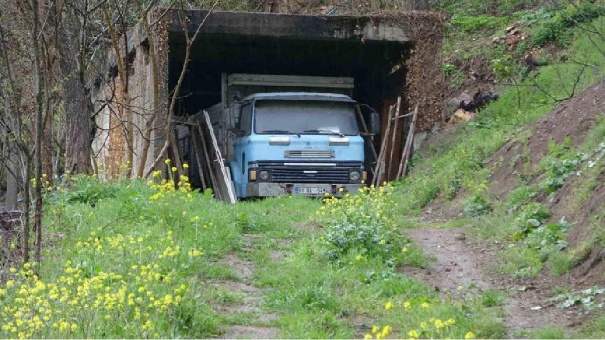 Yarım asırlık kamyonu yüksek tekliflere rağmen satmıyor! Baba yadigarını özenle koruyor